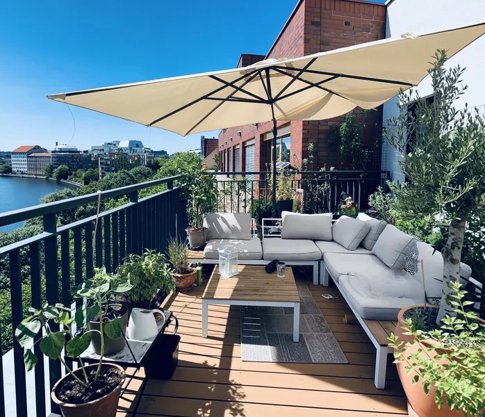 Modernes 3-Zimmer-Penthouse mit Spreeblick und 26m² Dachterrasse in Berlin-Moabit — photo 1